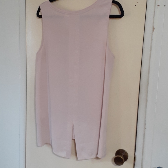 Sleevless tank - Picture 4 of 4